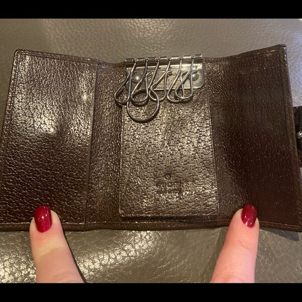 Gucci Key Wallet - Picture 3 of 5